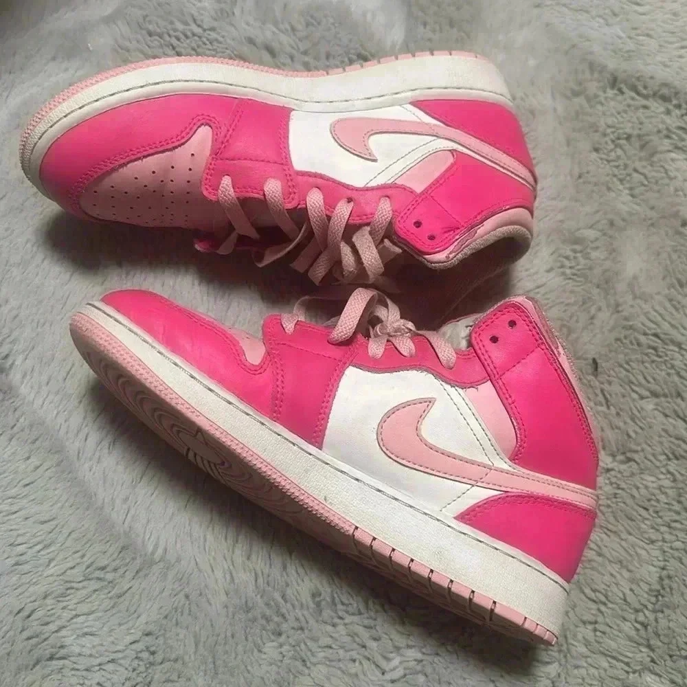 Nike Air Jordan 1 Retro Mid Fierce Pink Kids Girls (FD8780-116)